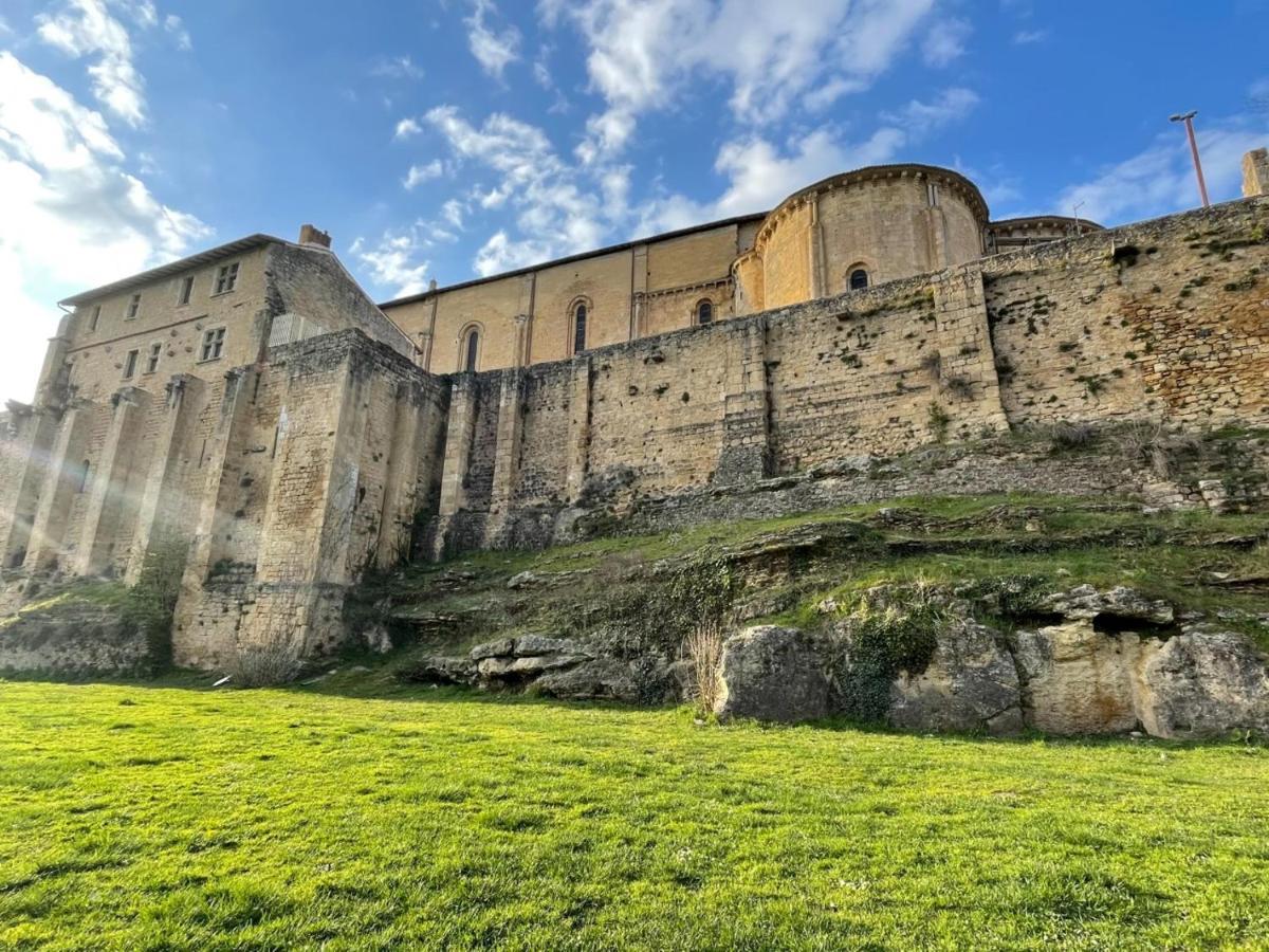 Maison Atypique Dans Cite Medievale Villa Saint-Macaire Exterior photo